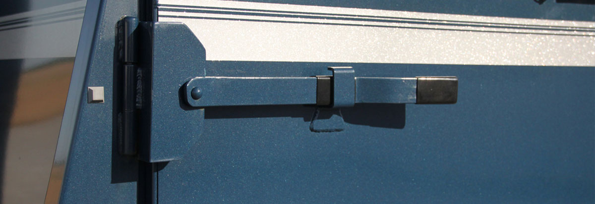 Thoroughbred+Trailers Thoroughbred Trailers | Exclusive steel horse trailers by Valley ...