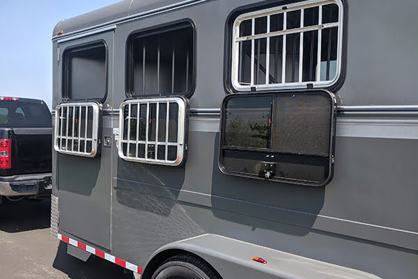 Horse Trailer Model 3820